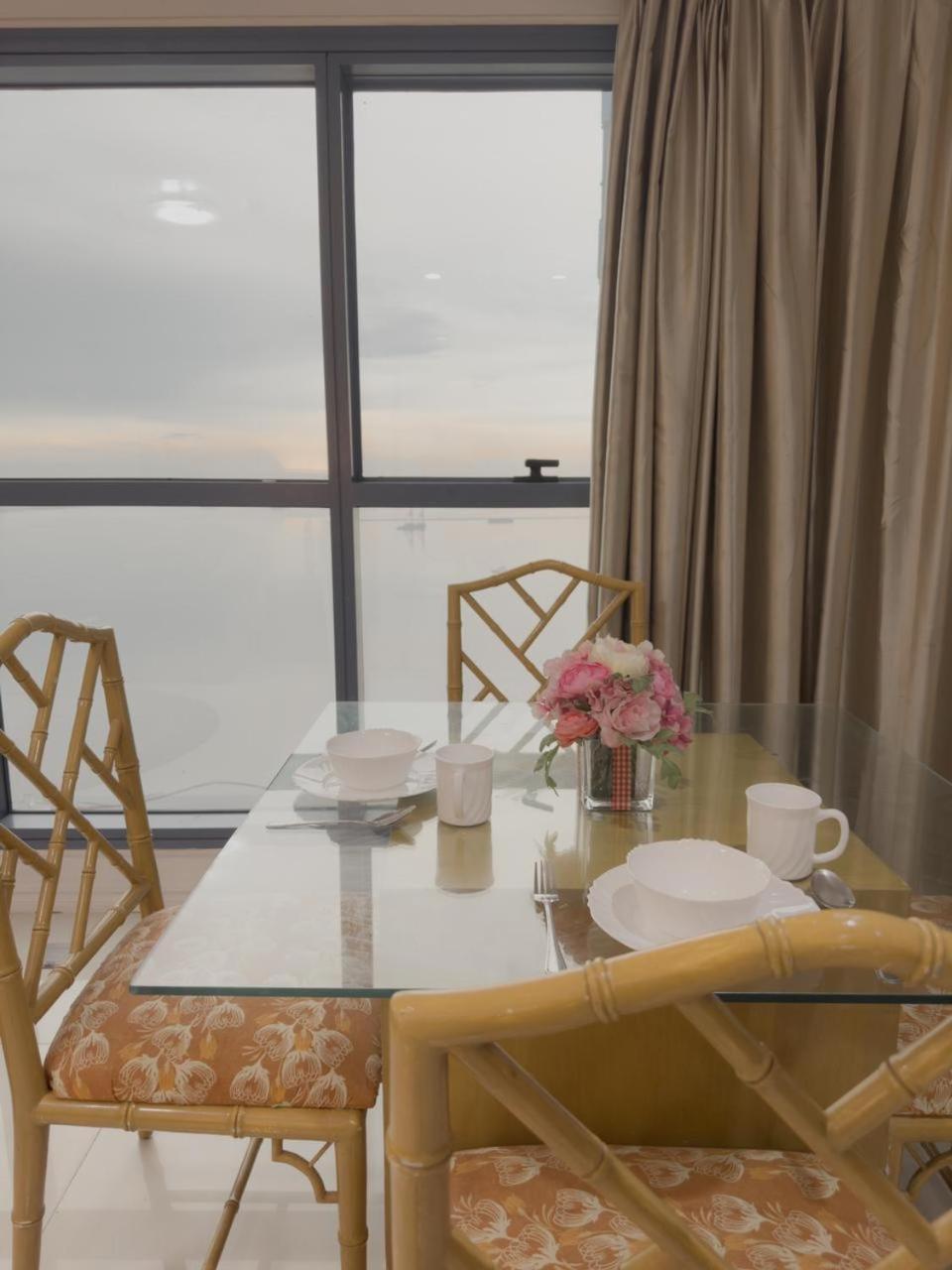 Ferienwohnung Magnificent View Of Manila Bay, Roxas Blvd, Us Embassy Exterior foto